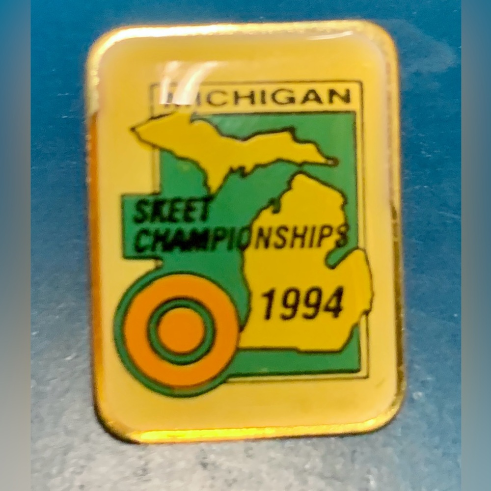 Vintage 1994 MICHIGAN SKEET CHAMPIONSHIPS Enameled Lapel Pin